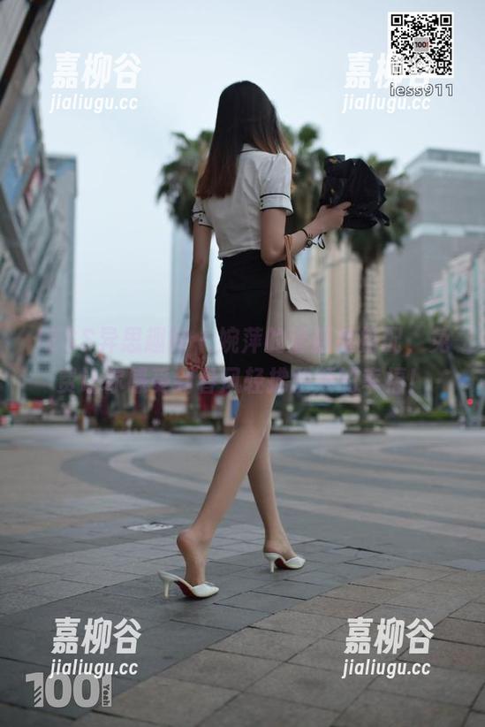 IESS异思趣向-婉萍 IESS异思趣向 - 婉萍的清新感搭配,免费让你感受到春风轻拂脸颊的幸福!