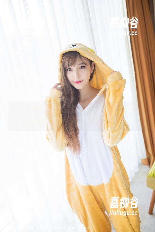 IMiss爱蜜社 - 看看莉莉Lily黑丝原图，下载的时候可别被美图迷了眼！