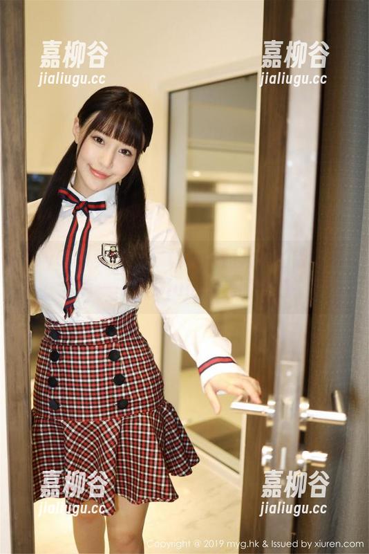 MyGirl美媛馆-小夕juju MyGirl美媛馆 - 让人脑洞大开的镂空写真——小夕juju的美图之道