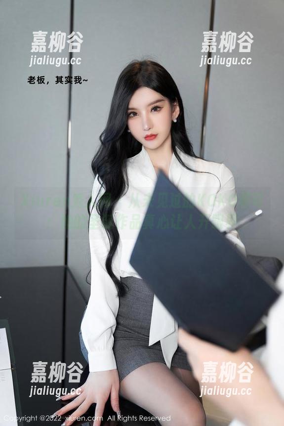Xiuren秀人网 - 从未见过的KOKO可可：她的圣诞作品真心让人开眼界