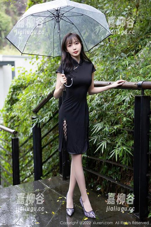 Xiuren秀人网-林星阑 Xiuren秀人网 - 林星阑黑丝图集:下载那些透着光的瞬间