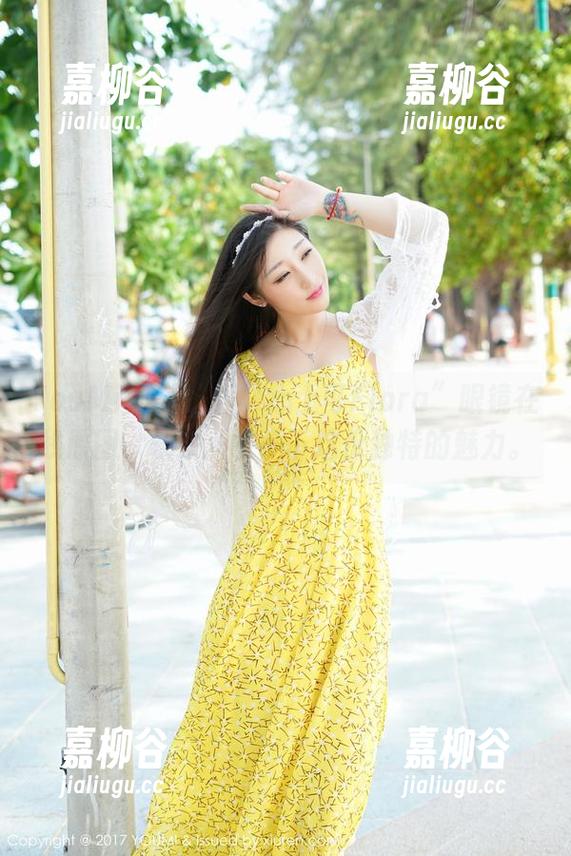 YouMi尤蜜荟-心上可Flora YouMi尤蜜荟 - “心上可Flora”眼镜在线原图,快来感受一下这份独特的魅力。