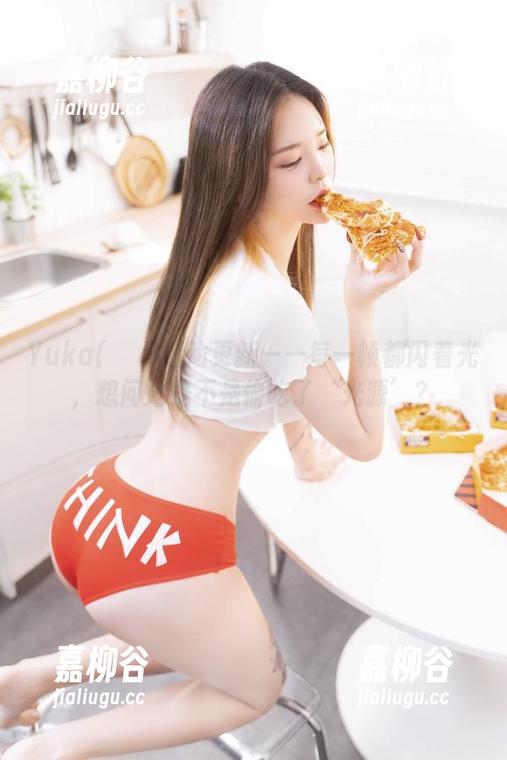 Yuka(유카)运动更新——每一帧都闪着光，想问她是不是偷吃了‘光源’？