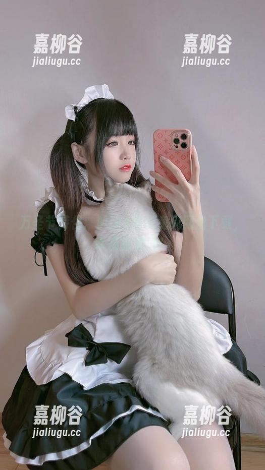 万圣节特供：Miko酱的鬼魅网盘下载，幸福感满满！
