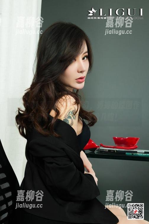 丽柜-婷婷 丽柜 - 踩着高跟鞋的梦幻,婷婷的原图作品集让人忍不住想多看几眼!