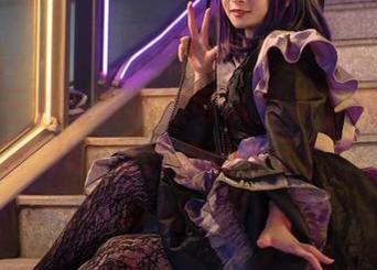 这位女王的写真竟然可以免费下载？九九八吖让人心动不已！