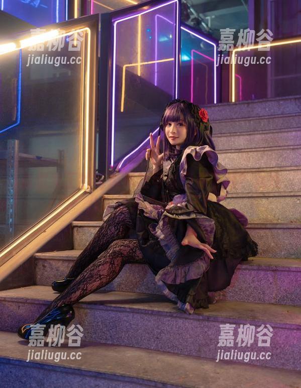 这位女王的写真竟然可以免费下载？九九八吖让人心动不已！