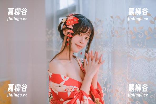 谁说罩纱和豹纹不能组合？千反田鹿子用泳装给你答案——看原图精选！