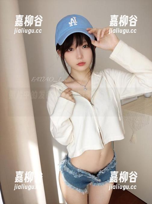 照片中的发条少女yoki学妹，真是个梦中情人啊！