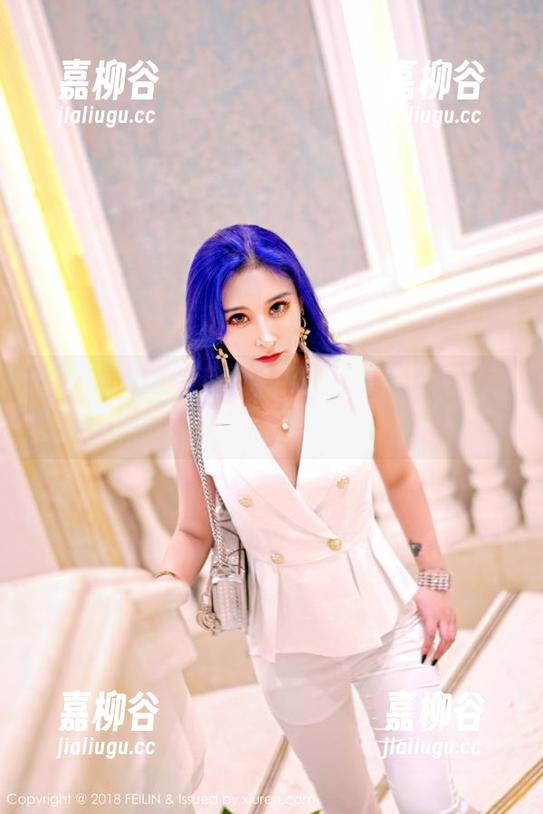 嗲囡囡-李筱乔jo 嗲囡囡 - 李筱乔jo水手服写真:海风吹动的衣角和心跳声