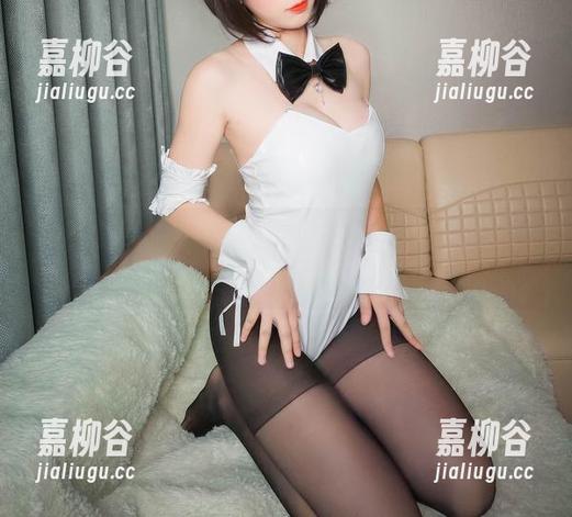 小酥酱 观看小酥酱女仆内衣合集,怎么感觉自己也变成了她的女仆?