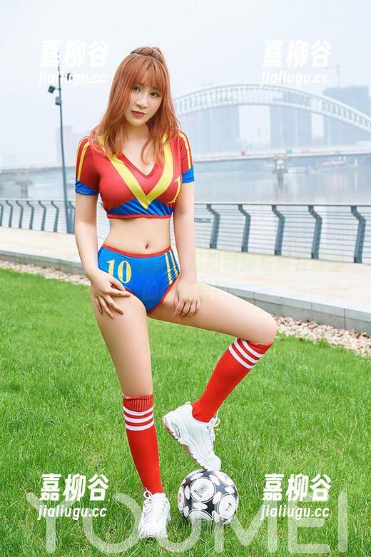 尤蜜荟-易阳 尤蜜荟 - 不止于美:易阳制服写真资源里的小秘密!