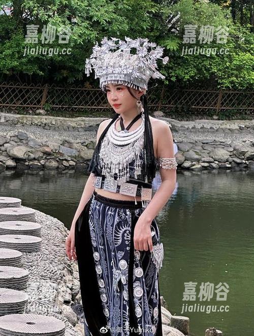 御子Yumiko带你解锁毛衣的无限可能——合集来啦！