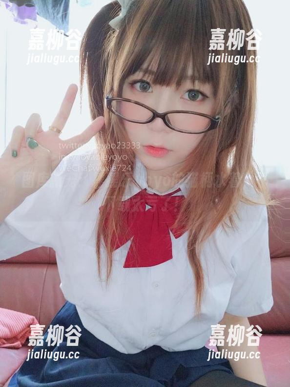 图库新宠：摇摇乐yoyo的猫柄水着，不下载太亏了！
