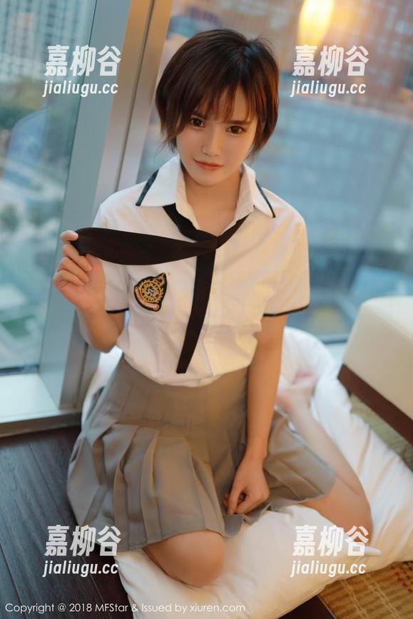 模范学院-优优 模范学院 - 优优居家合集:是啊,谁说待在家就不能拍出好图?快瞧这些!