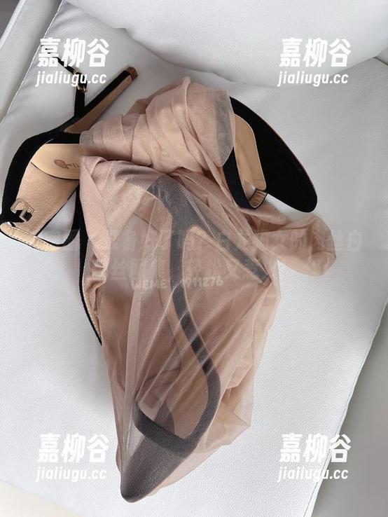 微密圈 - 准备好了吗？白龙猫女的肉丝白蕾丝图集，轻松又惹火！