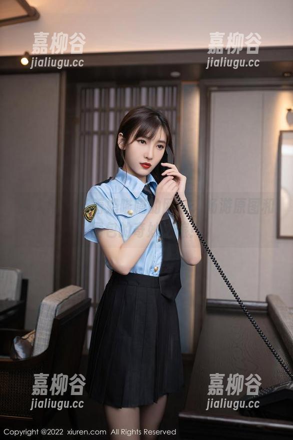 秀人网-奶喵喵 秀人网 - 带着奶喵喵的网袜,畅游原图和图包的奇妙之旅!