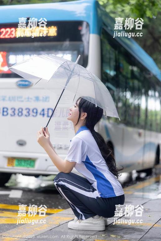 秀人网 - 月酱儿的美图作品，简直就是把温柔写在脸上！