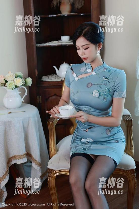 秀人网 - 想看？李雅柔182CM的清纯图册最新力作，超戳心！