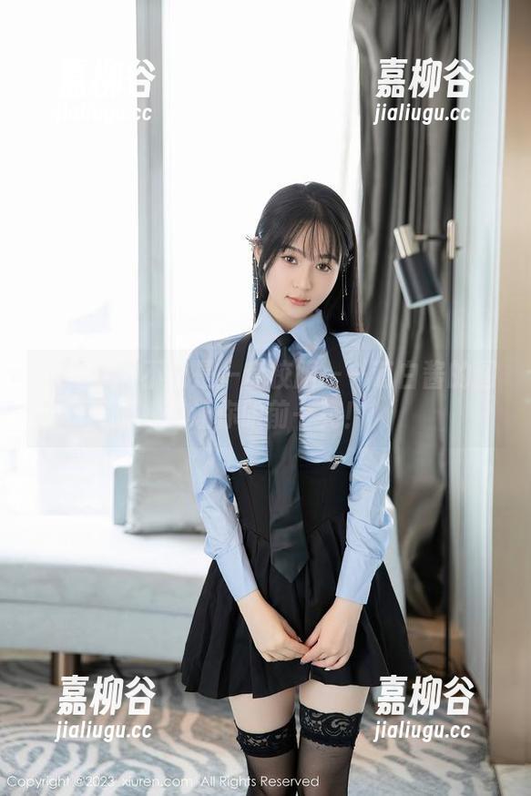 秀人网 - 不只是一套校服——萌白酱的图包让你眼前一亮！
