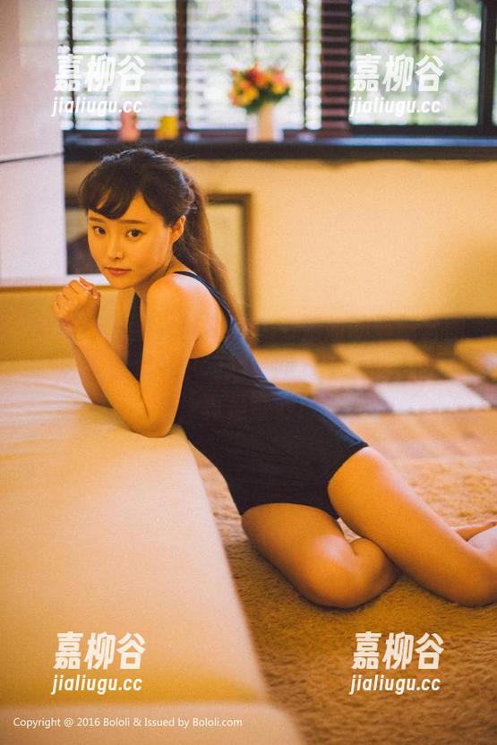 菠萝社 - 猫九酱Sakura姐姐的最新套图，居然在无形中勾起了我对生活的小憧憬，真是奇妙！