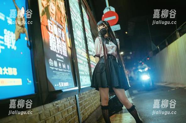 原图大揭秘：落落Raku的CITYGIRLCOS，谁说城市女孩不能打怪？