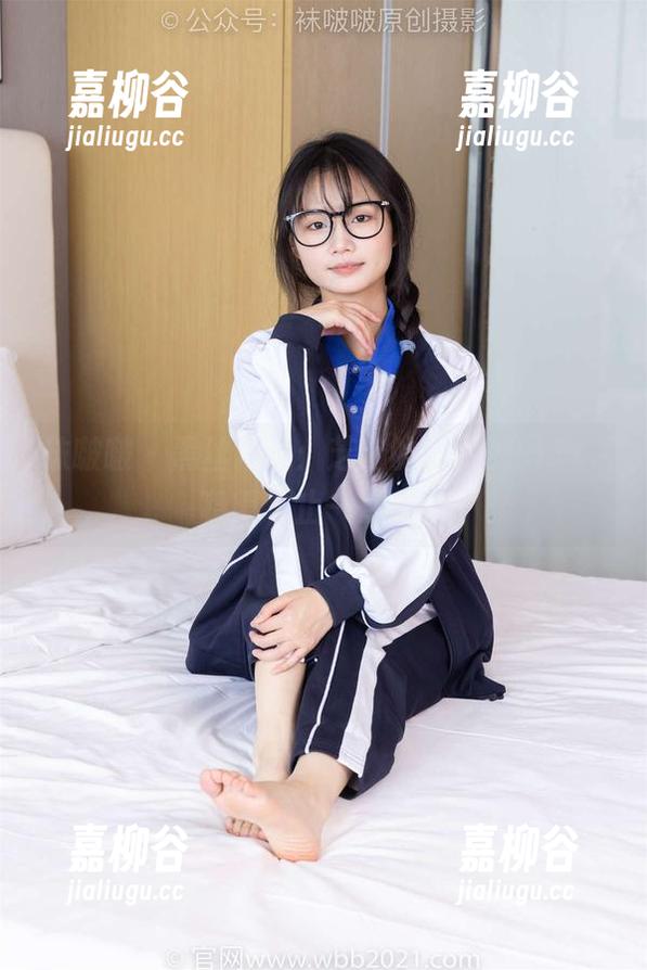 袜啵啵 - 黑丝精选：芝士的脚尖加固款，稳得不止一点点！
