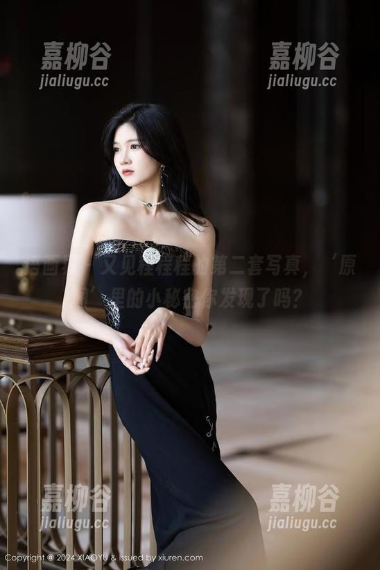语画界-程程程 语画界 - 又见程程程的第二套写真,‘原图’里的小秘密你发现了吗?