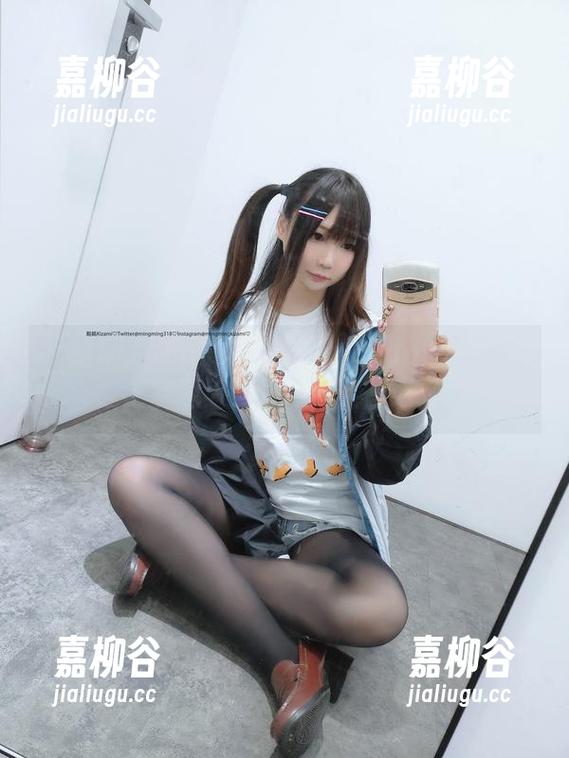 铭铭kizami的写真日记：Fantia10月合集，资源好到让人有点飘，嘿嘿。