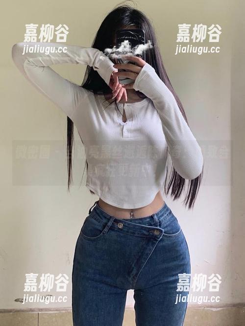微密圈 - 当油亮黑丝邂逅陈佩奇：精致合集疯狂更新中！