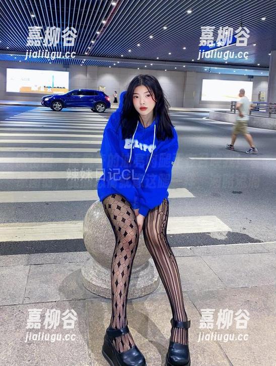 微密圈 - 陈佩奇的油亮肉腿正在召唤我！看原图时，我的心情就像这腿一样，油脂流淌！