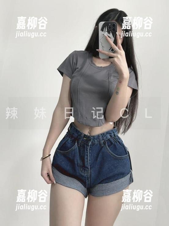 微密圈 - 反转！陈佩奇的比基尼图，看看你羞不羞！