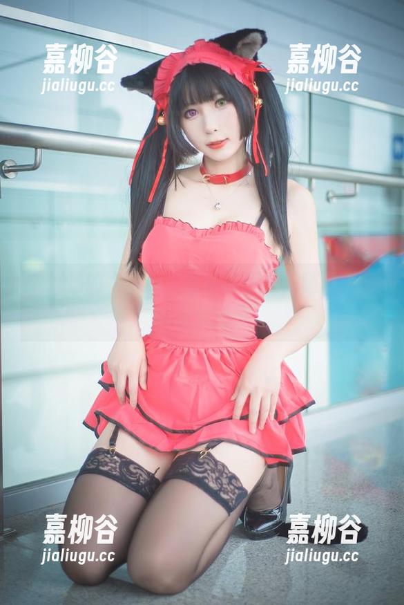 雯粥粥的水手服：最新作品集，随风而来的调皮心事