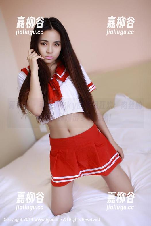青豆客 - 可乐Vicky的美图狂欢：肉丝的瞬间，碰撞出多少思绪！